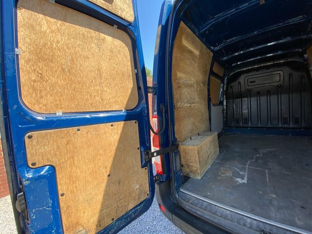 Renault Master 2.3 Lll35 Business 125 Bhp 3.5T L3 Lwb Dropside T White #14