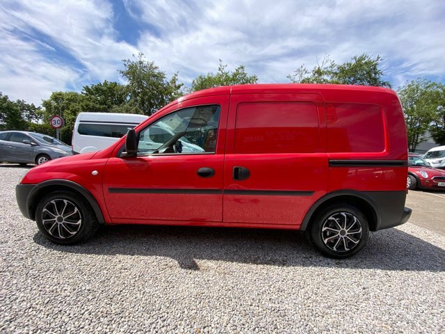 Vauxhall Combo Cdti 1700 16V Red #5
