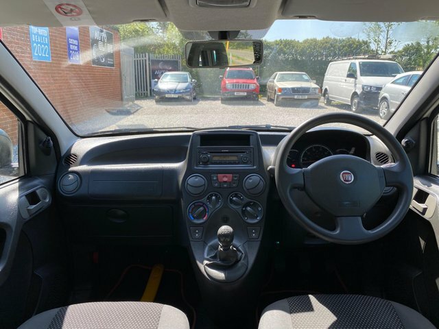 Fiat Panda 1.1 Eco Active Hatchback 119 G White #9