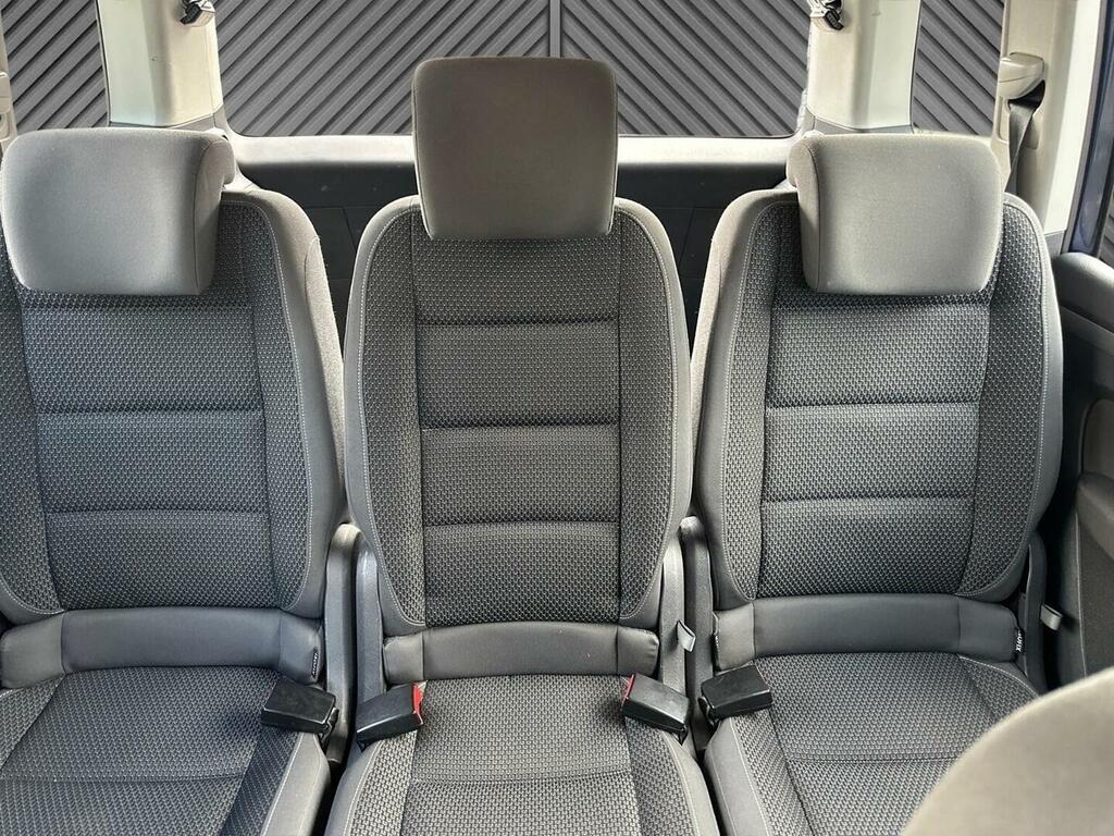 Volkswagen Touran 1L Se Blue #17