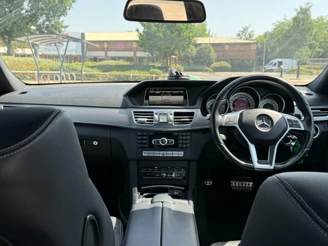 Mercedes-Benz E Class 2.1 E220 Cdi Amg Sport 170 Bhp White #19
