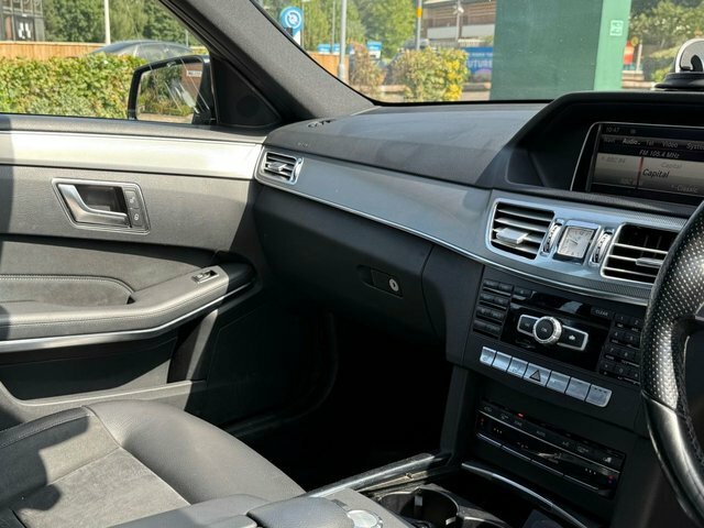 Mercedes-Benz E Class 2.1 E220 Cdi Amg Sport 170 Bhp White #27