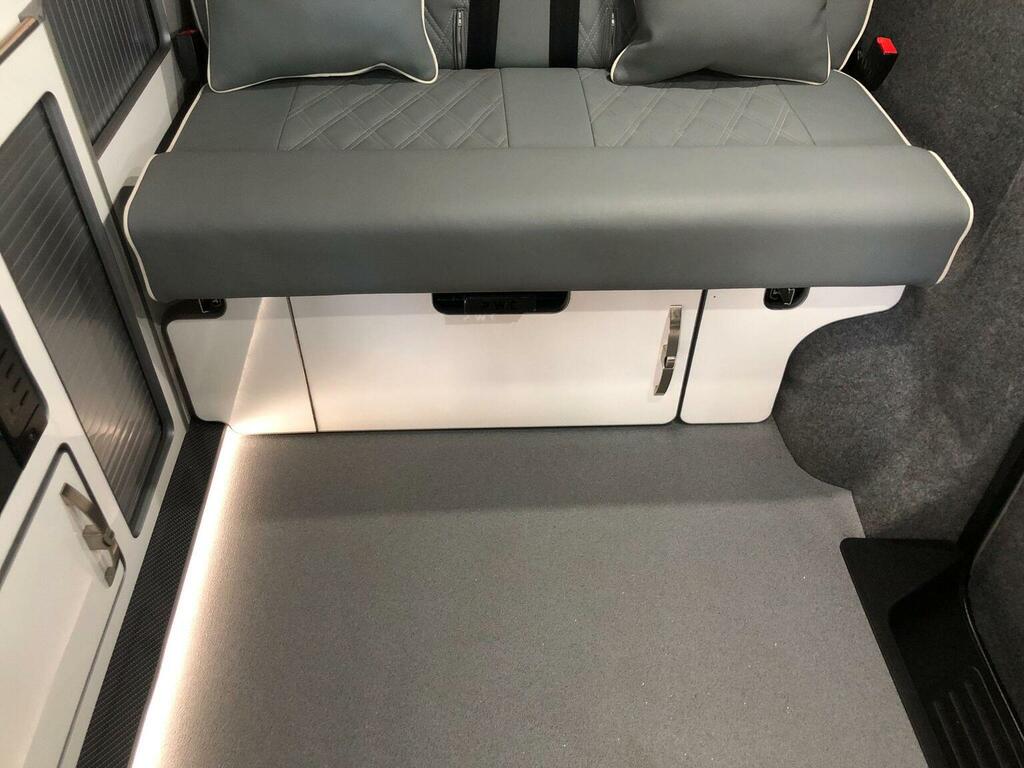 Volkswagen Transporter T30 Tdi P Black #48