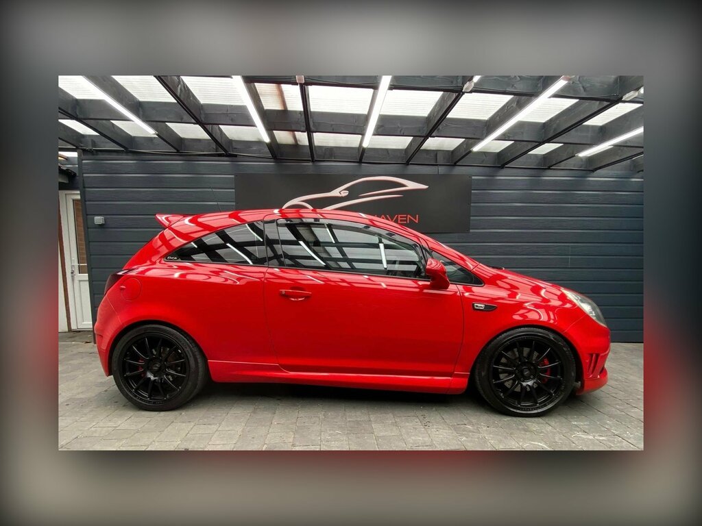 Vauxhall Corsa 1.2 Club Ac 16V 80 Bhp Silver #42