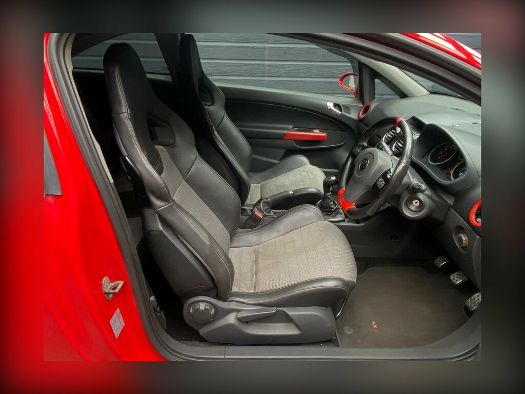 Vauxhall Corsa 1.2 Club Ac 16V 80 Bhp Silver #56