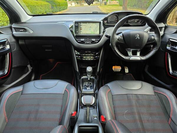 Peugeot 2008 1.2 Puretech Gt Line Eat Euro 6 Ss  #2