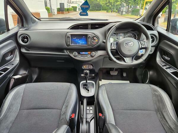 Toyota Yaris 1.5 Vvt-h Excel E-cvt Euro 6 Ss 