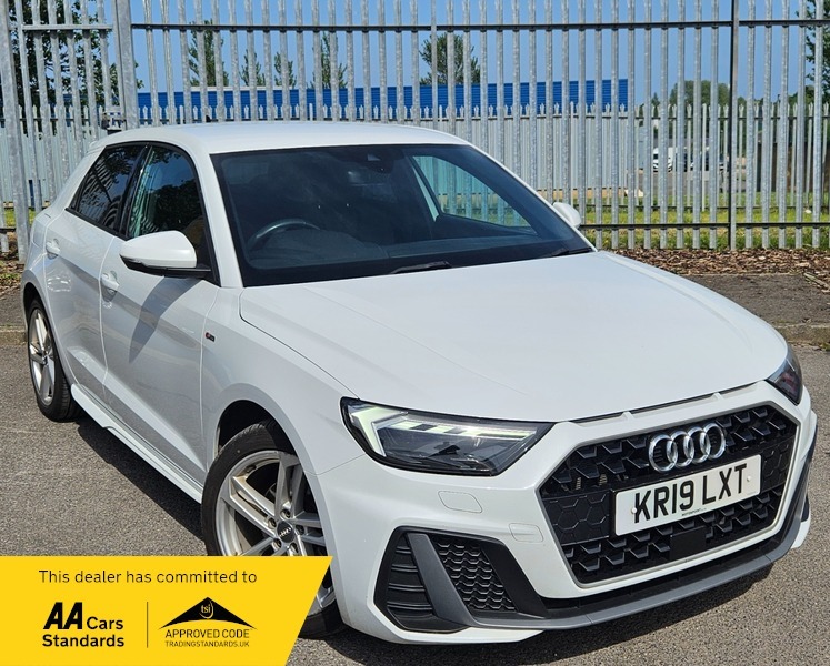 Audi A1 1.5 Tfsi 35 S White
