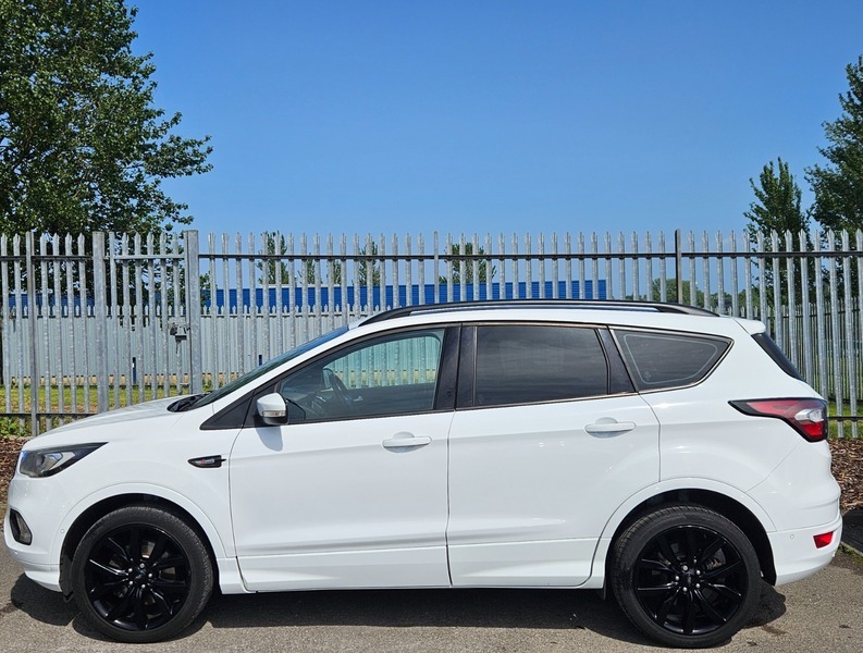 Ford Kuga 1.5 Tdci St-line X AF18PKJ White #4