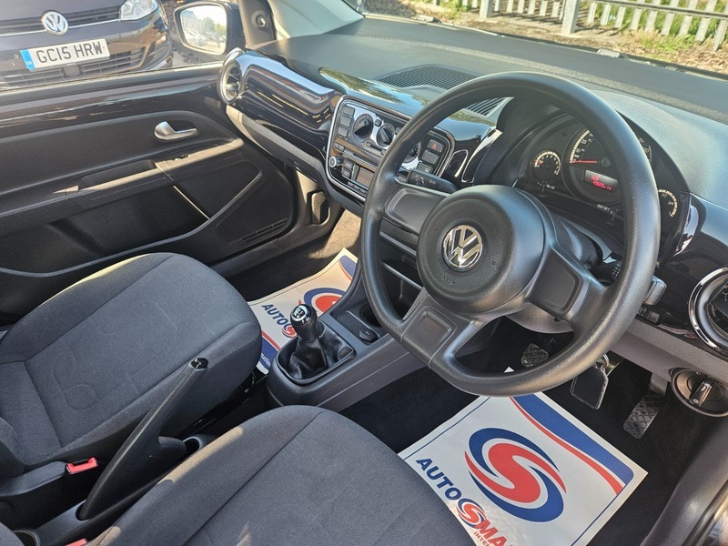 Volkswagen Up 1.0 Move Up Hatchback Black #5
