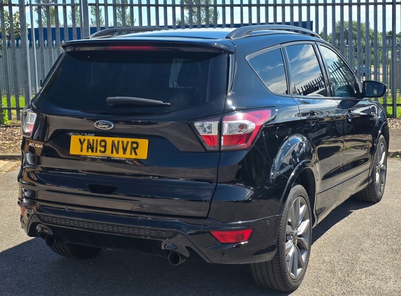 Ford Kuga 1.5 Tdci Ecoblue St-line YN19NVR Black #5