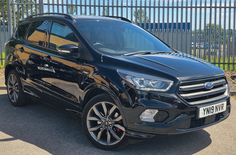 Ford Kuga 1.5 Tdci Ecoblue St-line Black