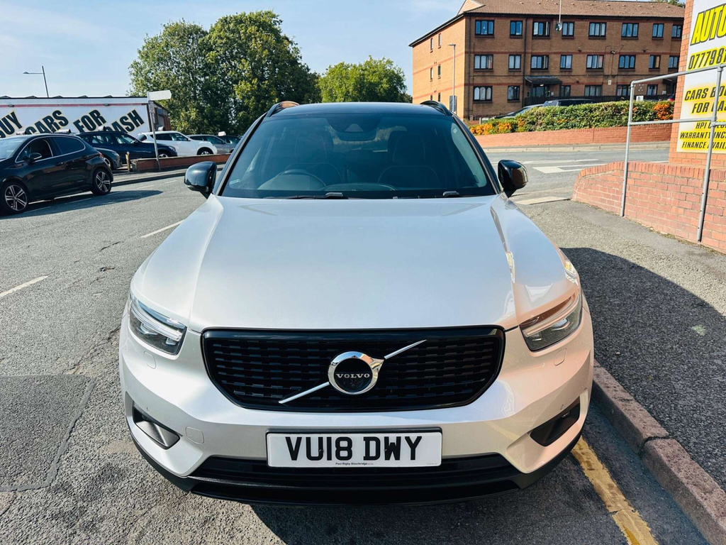 Volvo XC40 D4 First Edition Awd Euro 6 Ss VU18DWY Silver #4