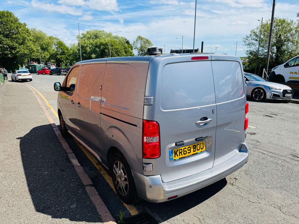 Vauxhall Vivaro 2700 Sportive Ss #5