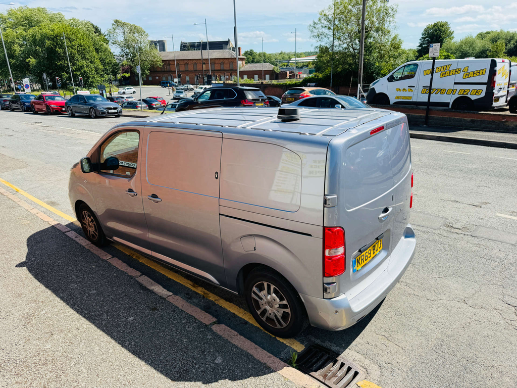 Vauxhall Vivaro 1.6 Cdti 2900 Silver #8
