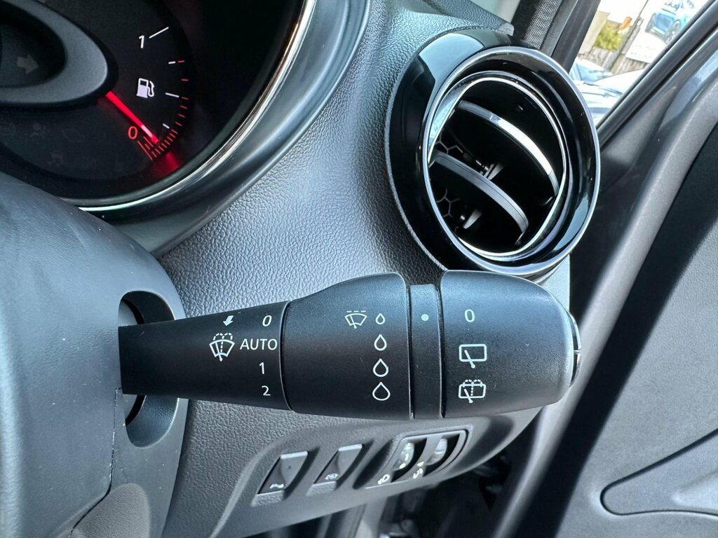 Renault Captur 0.9 Tce 90 Dynamique Nav Silver #32