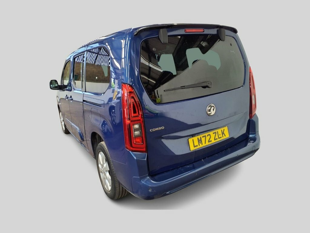Vauxhall Combo Life 1.2L Se LM72ZLK Blue #3
