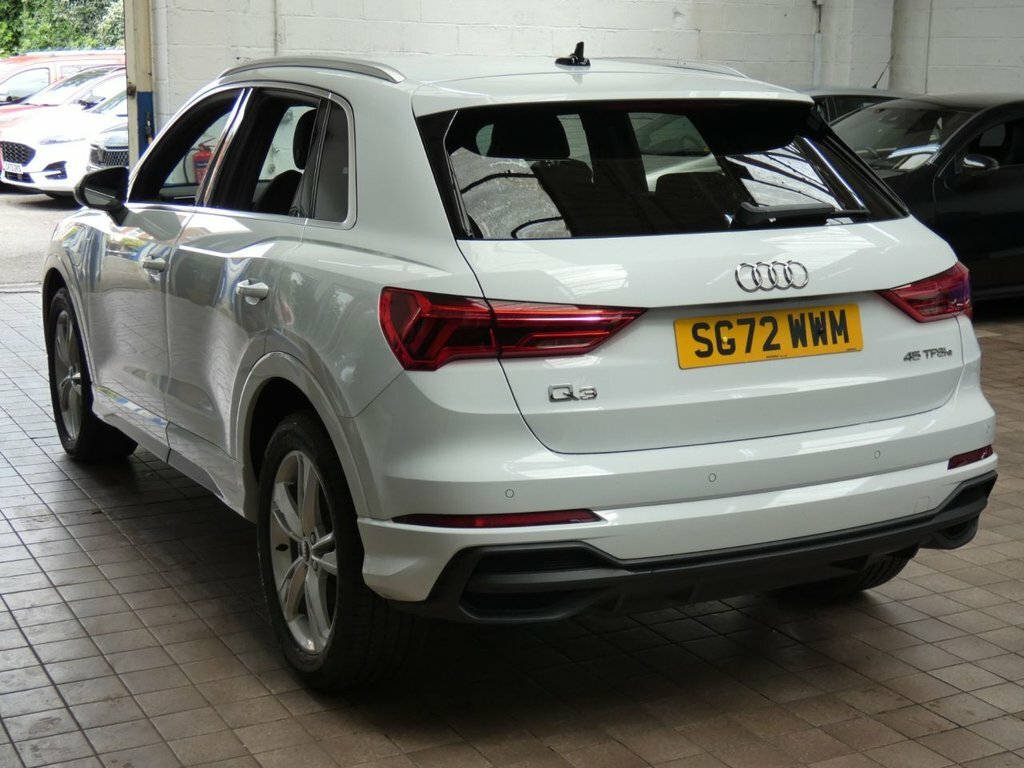 Audi Q3 1.4L S Line SG72WWM White #4