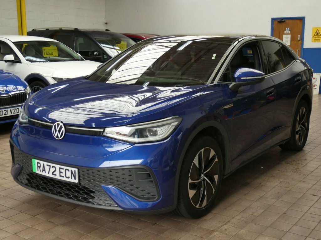 Volkswagen ID.5 Suv Blue #3