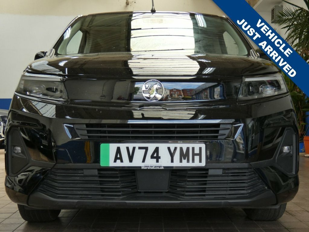Vauxhall Combo-e Life Mpv Black #2