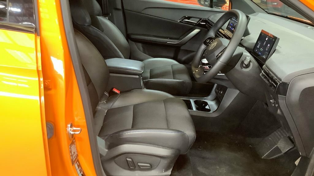 MG MG4 64Kwh Xpower 4Wd Dual Motor Orange #10
