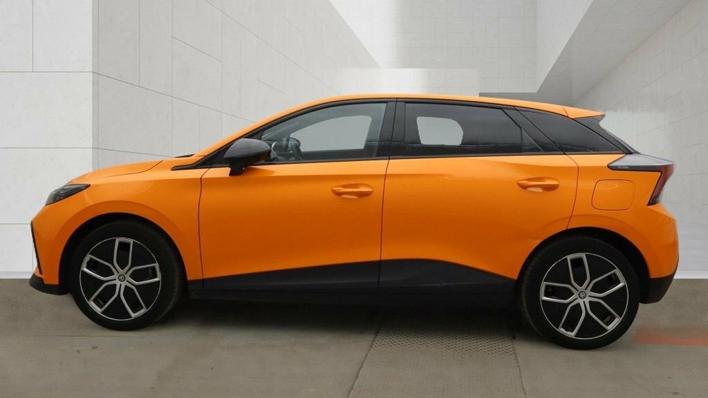 MG MG4 Hatchback Orange #6