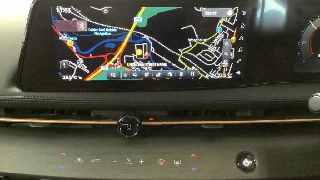 Nissan Ariya 87Kwh Evolve 22Kw Charger Y777MEB Green #11