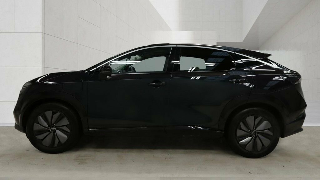 Nissan Ariya Suv Green #6