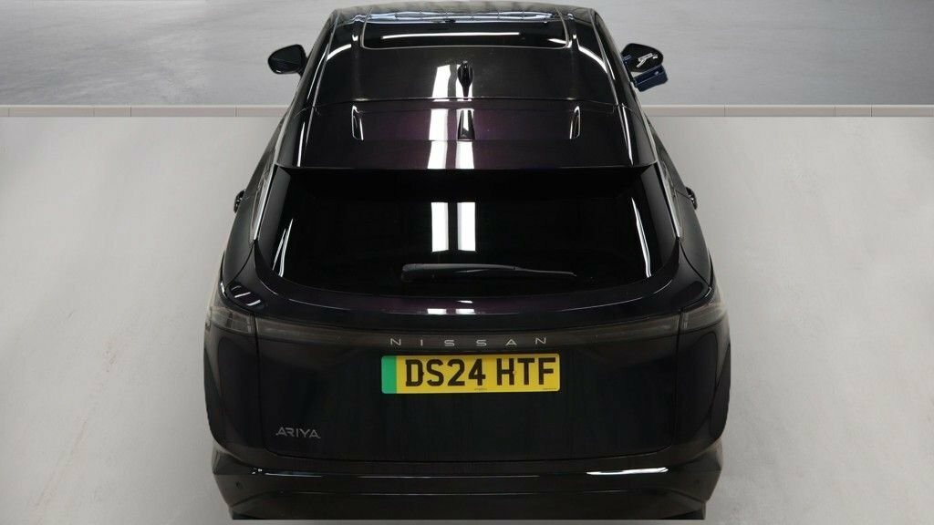Nissan Ariya 87Kwh Evolve 22Kw Charger Y777MEB Green #8