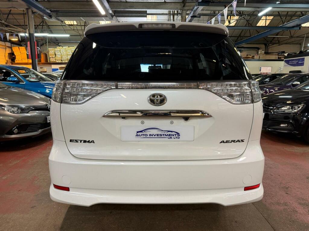 Toyota Estima #5