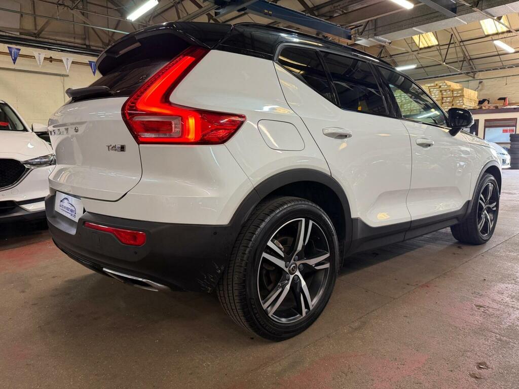 Volvo XC40 2.0 T4 R-design Awd Euro 6 Ss TEMP147 White #4