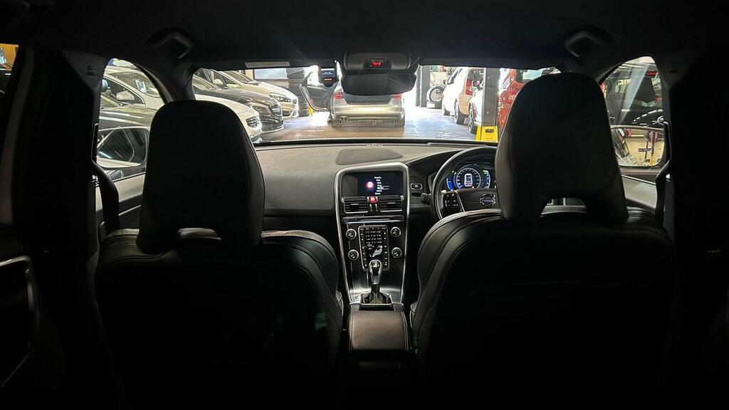 Volvo XC60 Grey #35