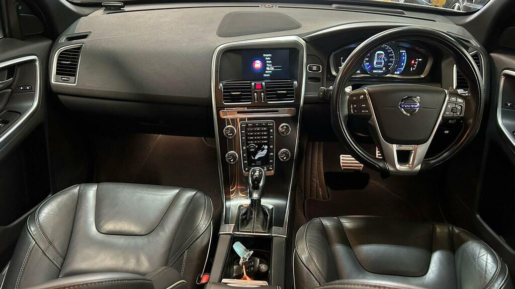 Volvo XC60 Grey #38