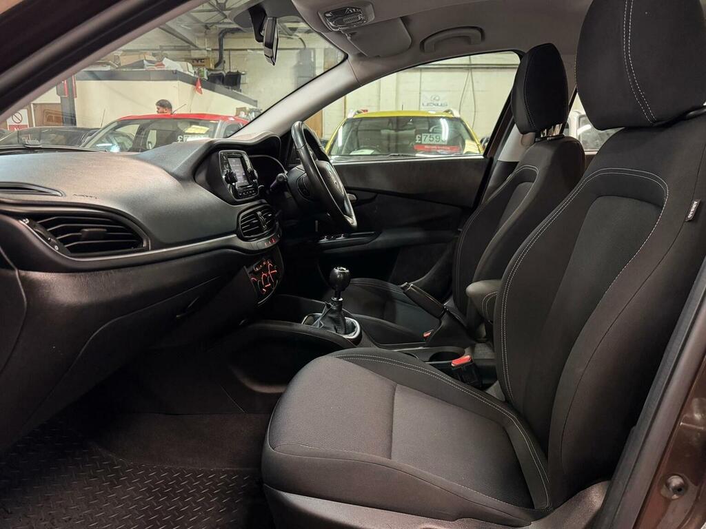 Fiat Tipo 1.4 Mpi Easy Euro 6 White #59