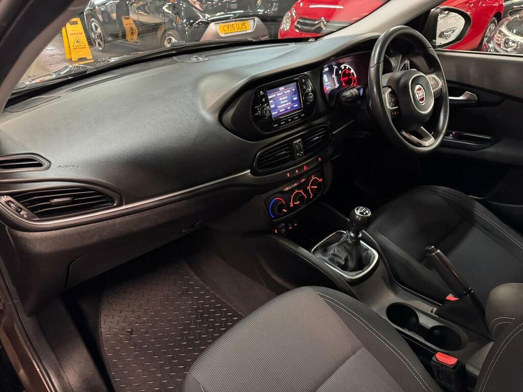 Fiat Tipo 1.4 Mpi Easy Euro 6 White #60