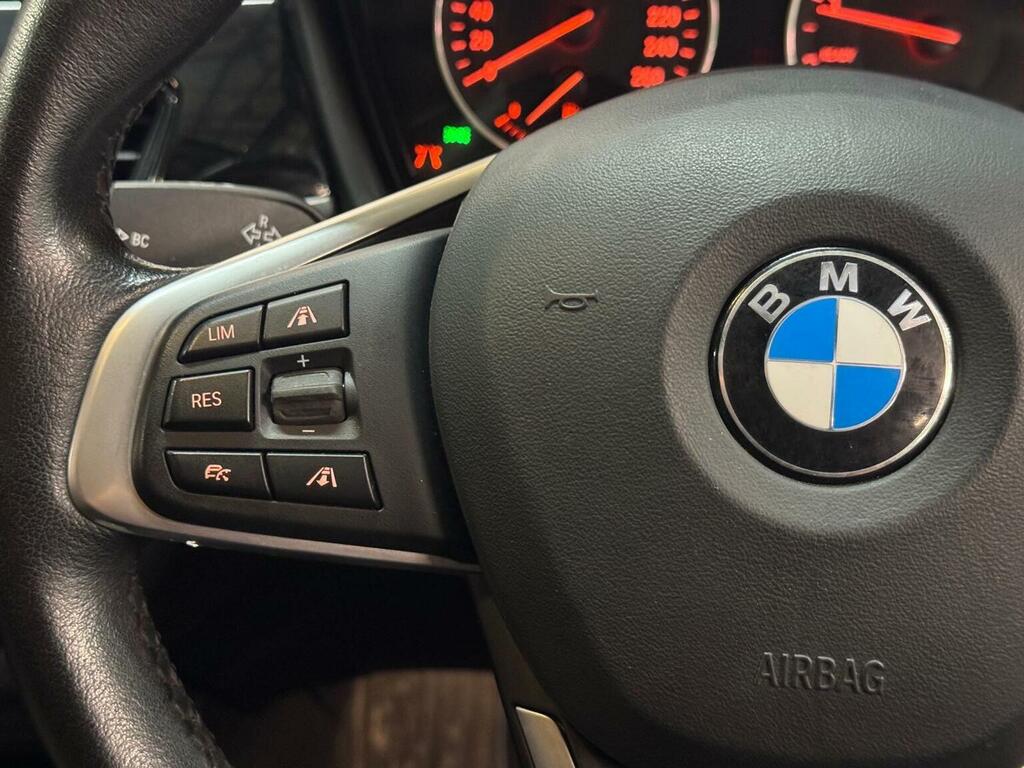 BMW X1 Sdrive 18D Sport White #51