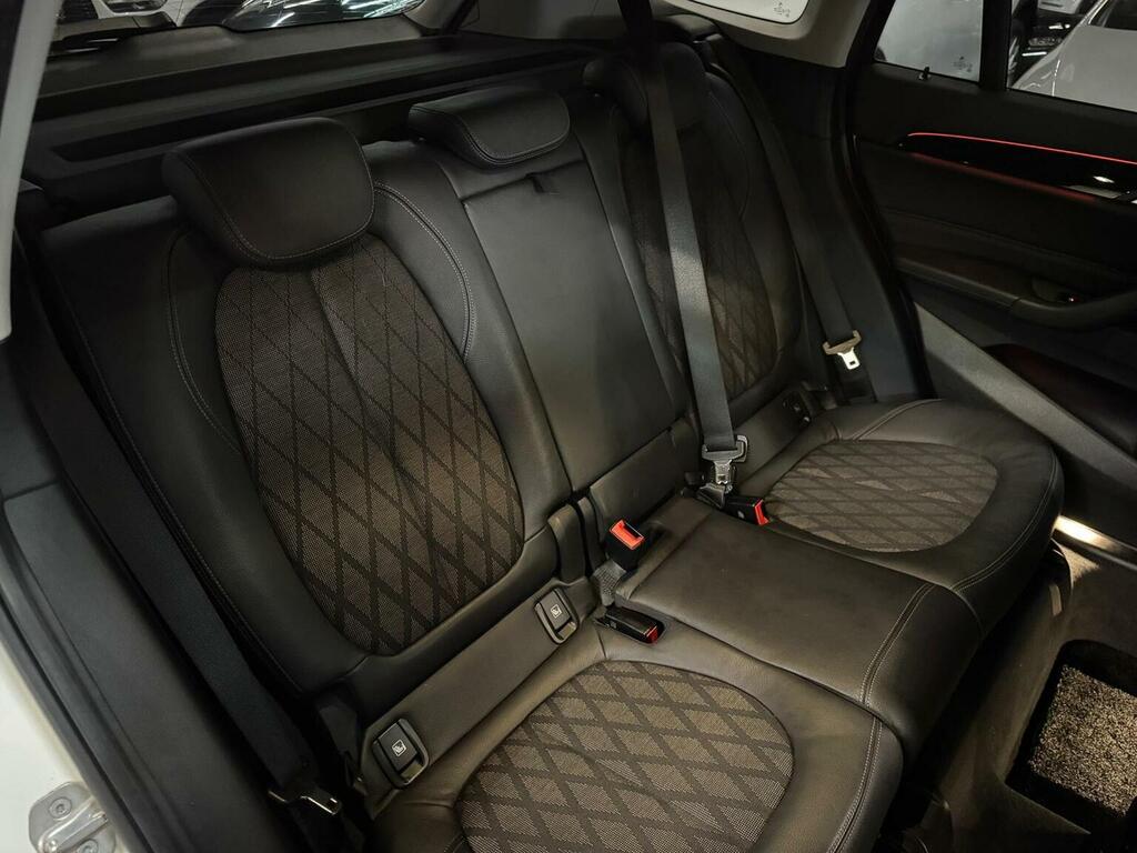 BMW X1 Sdrive 18D Sport White #29