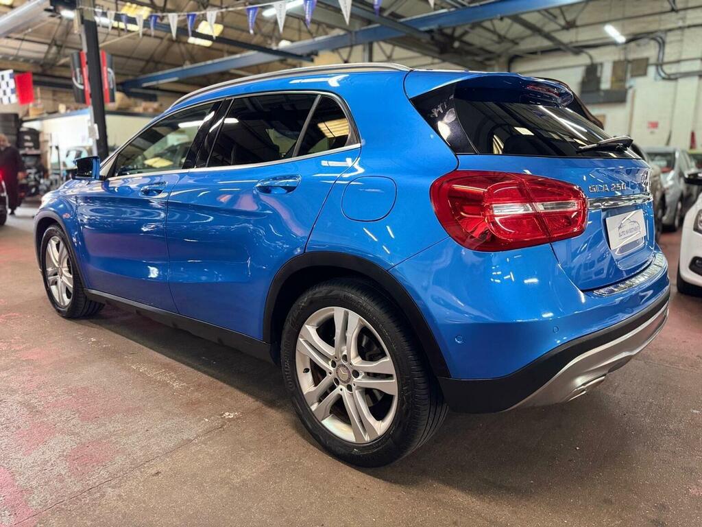 Mercedes-Benz GLA Class 2.1 Gla200 Cdi Amg Line Premium Plus 136 Bhp White #10