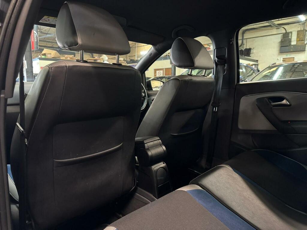 Volkswagen Polo Bluemotion Tech Match Hatchback Blue #30