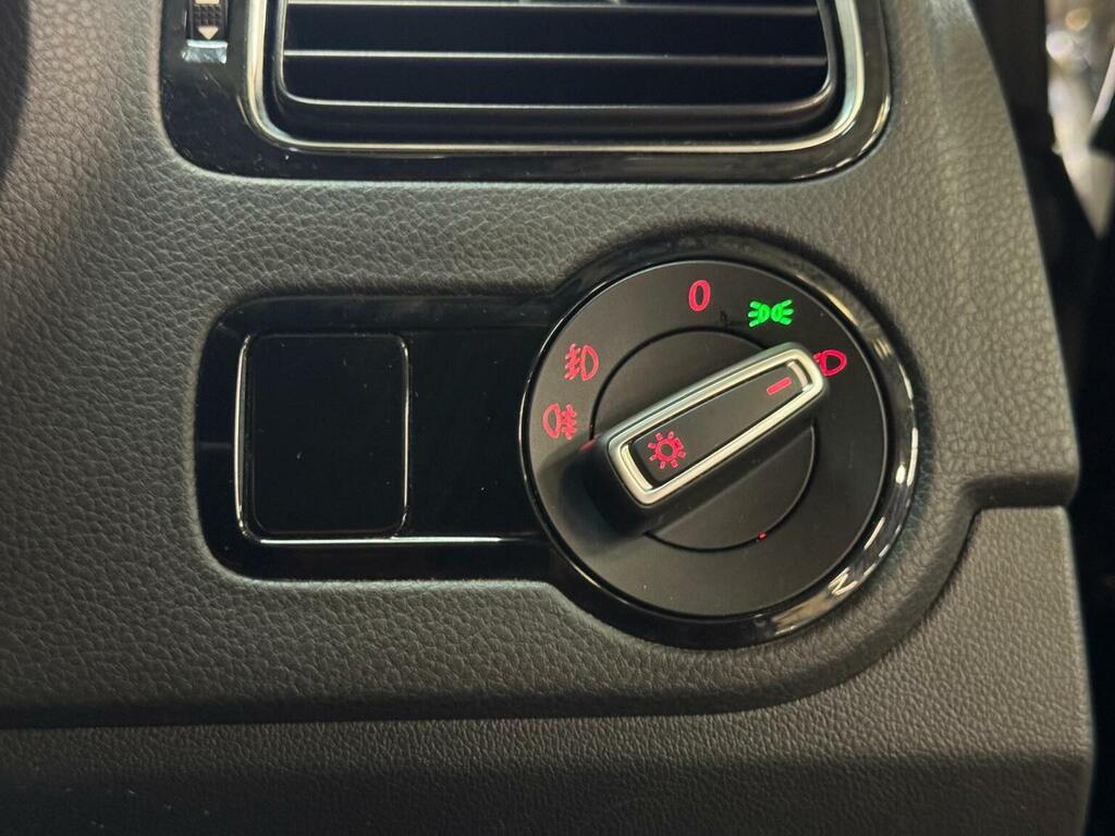 Volkswagen Polo Bluemotion Tech Match Hatchback Blue #38