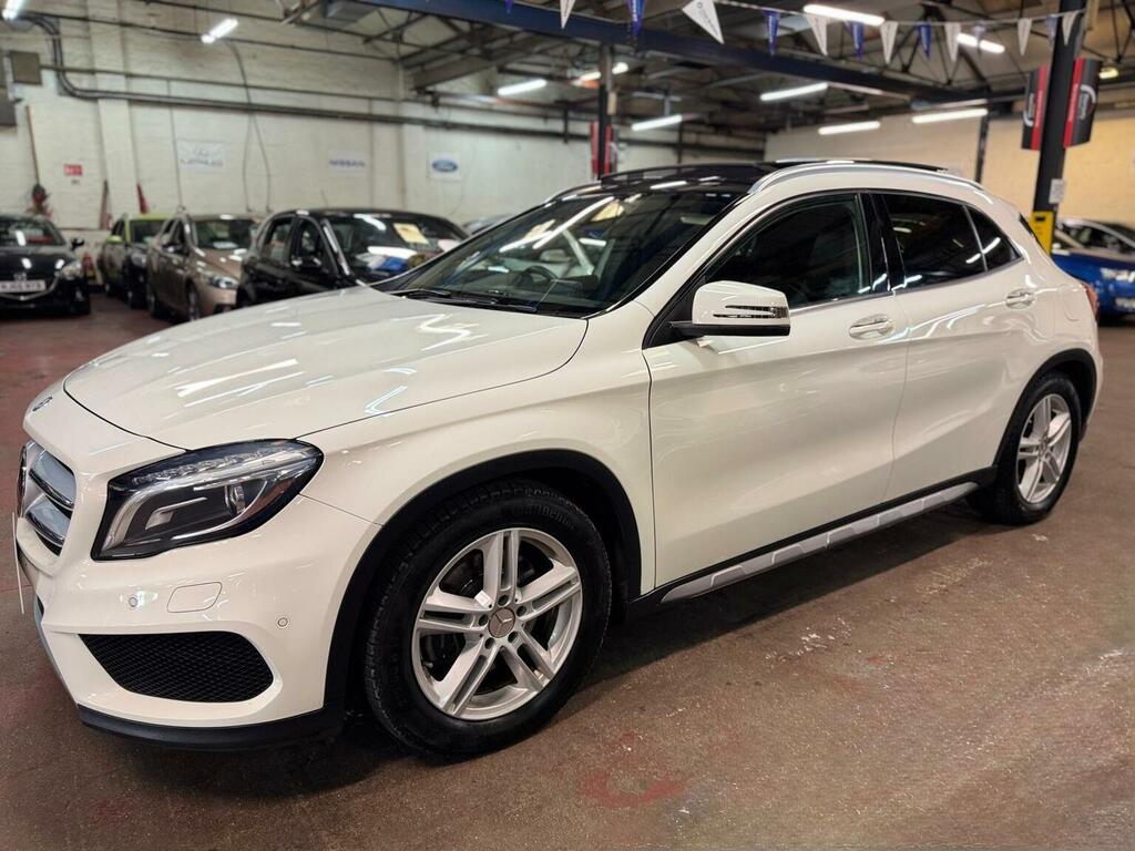 Mercedes-Benz GLA Class Gla 200D Amg Line Blue #3