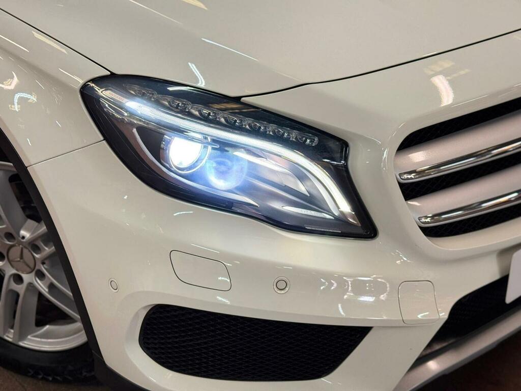 Mercedes-Benz GLA Class Gla 200D Amg Line Blue #15