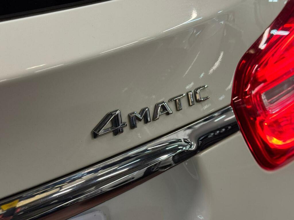 Mercedes-Benz GLA Class Gla 200D Amg Line Blue #17