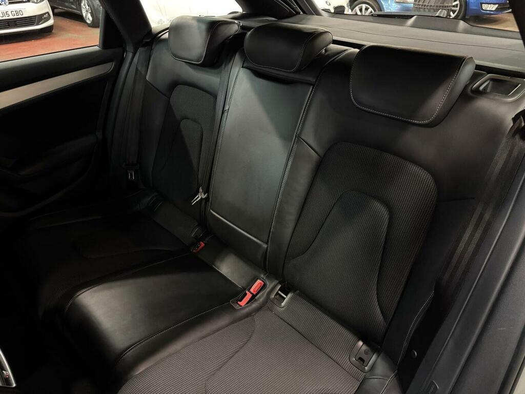 Audi A4 Avant 2.0 Avant Tdi Quattro S Line 188 Bhp Black #31