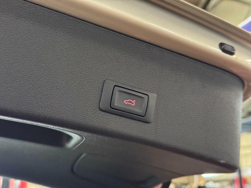Audi A4 Avant 2.0 Avant Tdi Quattro S Line 188 Bhp Black #61