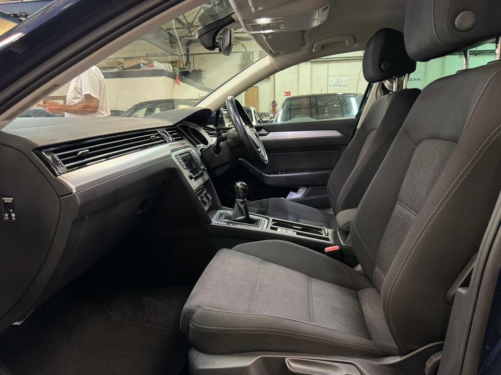 Volkswagen Passat 2.0 Tdi Se Business Brown #23