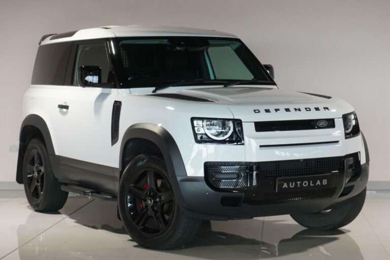 Land Rover Defender 90 3.0 D250 Mhev White
