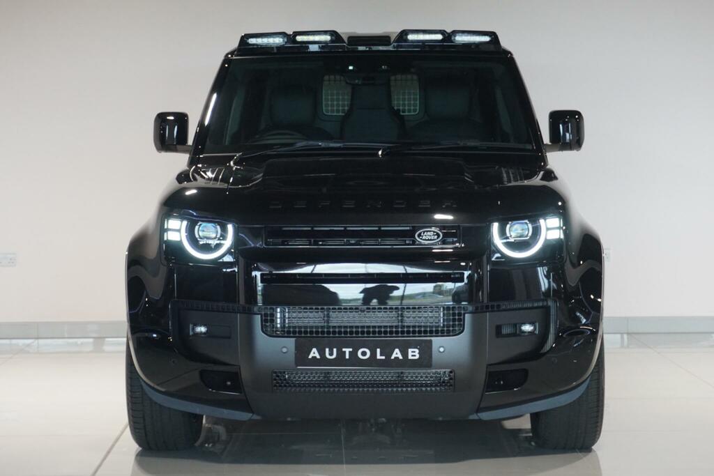 Land Rover Defender 110 3.0 D350 Mhev Black #4