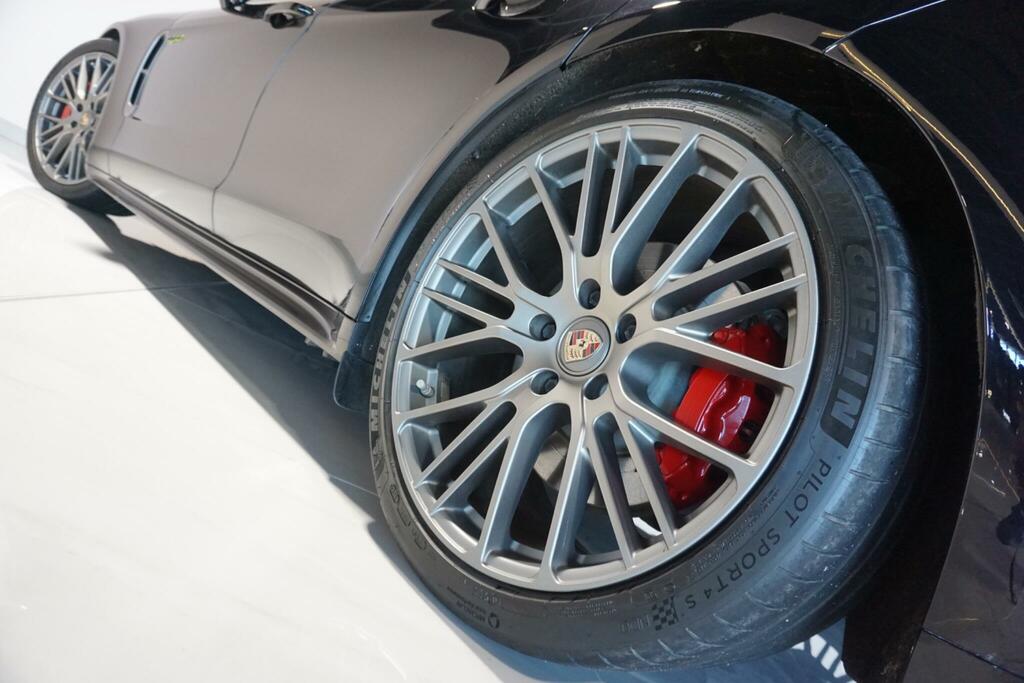 Porsche Panamera Gts Sport Turismo 4Wd Grey #47