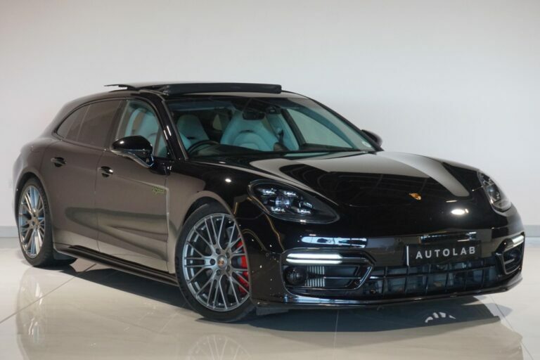 Porsche Panamera 2.9 V6 E-hybrid Black